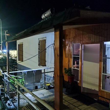 Aeria Rooms Himare Eksteriør bilde