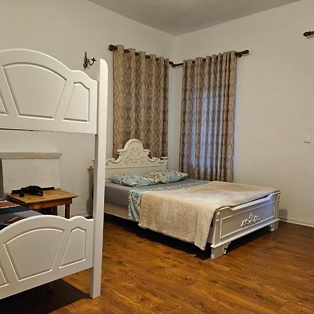Aeria Rooms Himare Eksteriør bilde