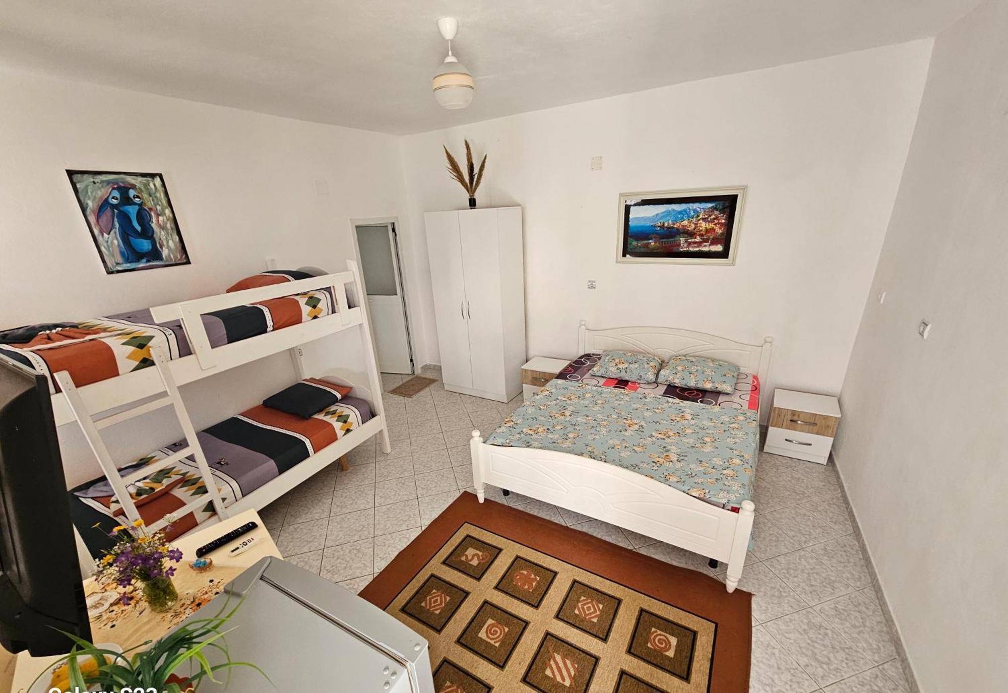 Aeria Rooms Himare Eksteriør bilde
