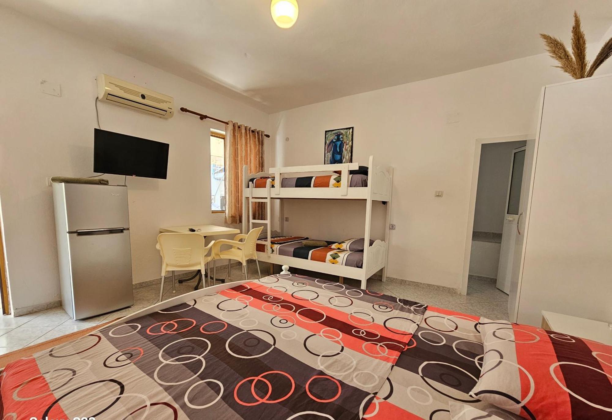 Aeria Rooms Himare Eksteriør bilde